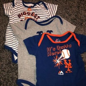3 Mets onesies and pair of orange/gray pants